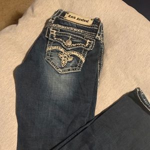 Rock Revivals size 28